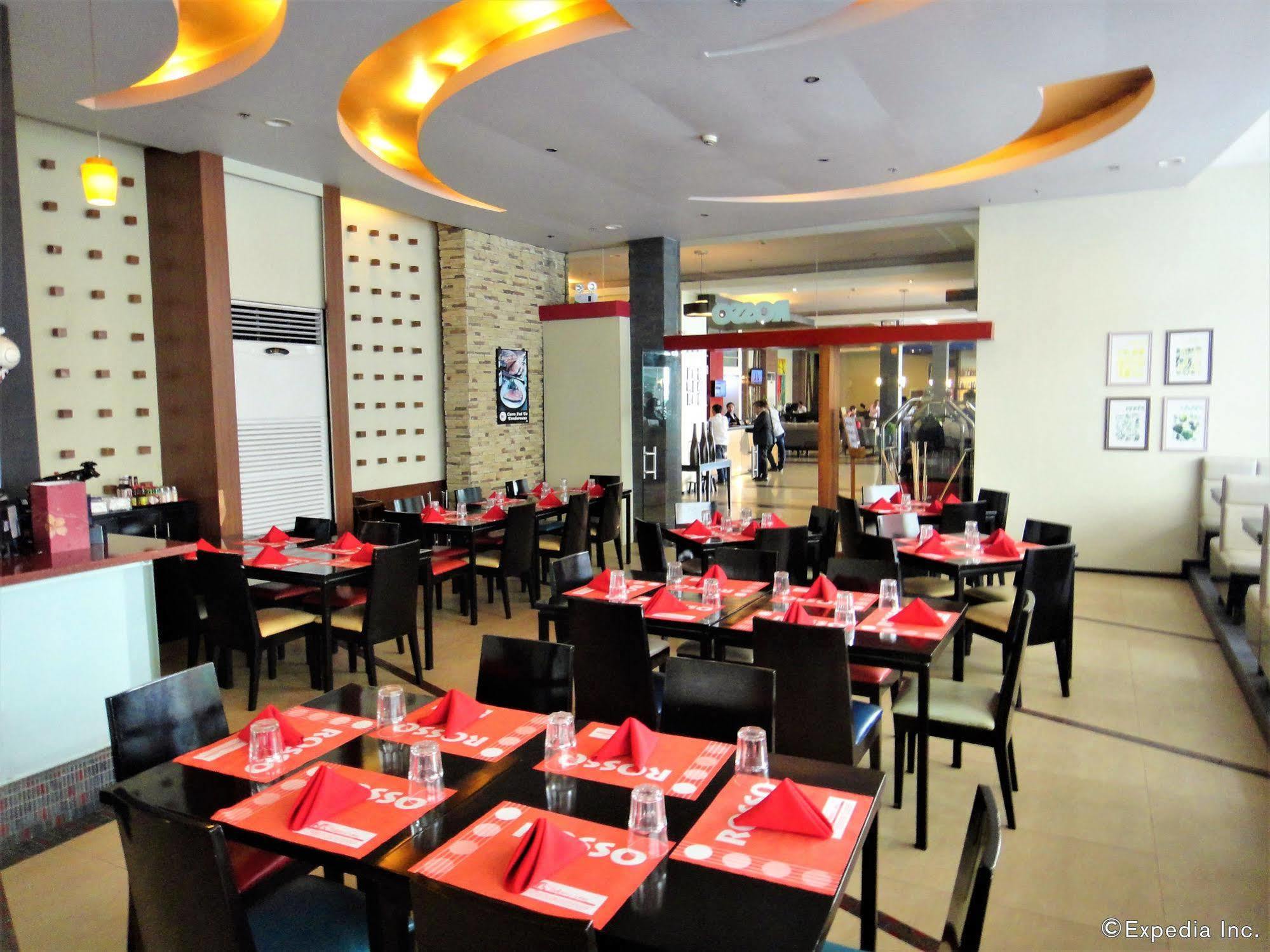 Mallberry Suites Business Hotel Cagayan de Oro Ngoại thất bức ảnh